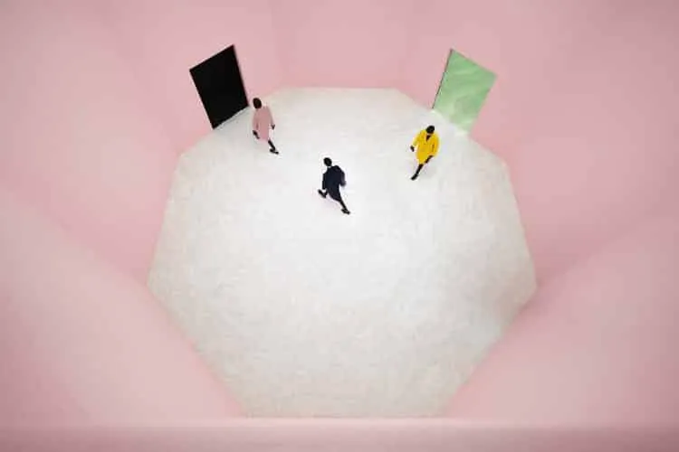 Prada FW21 fashion show. Rem Koolhaas y AMO