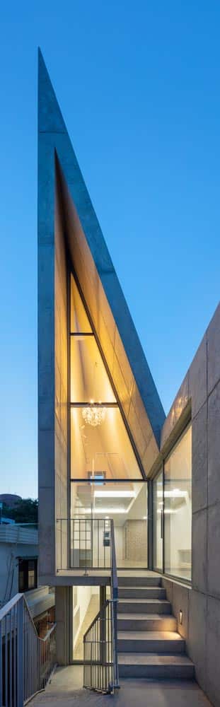 casa triangular. SML Architects. SOSEUM