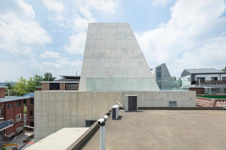casa triangular. SML Architects. SOSEUM