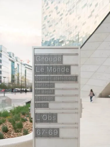 Le Monde. Edificio corporativo