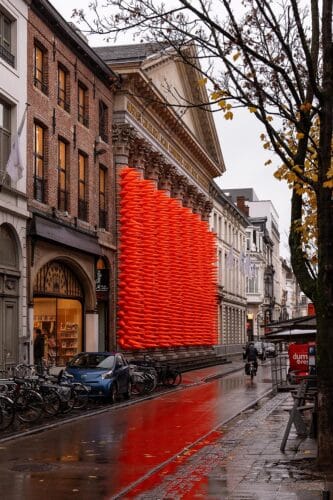 Cones. SpY. Lichtfestival Ghent. Gante, Bélgica