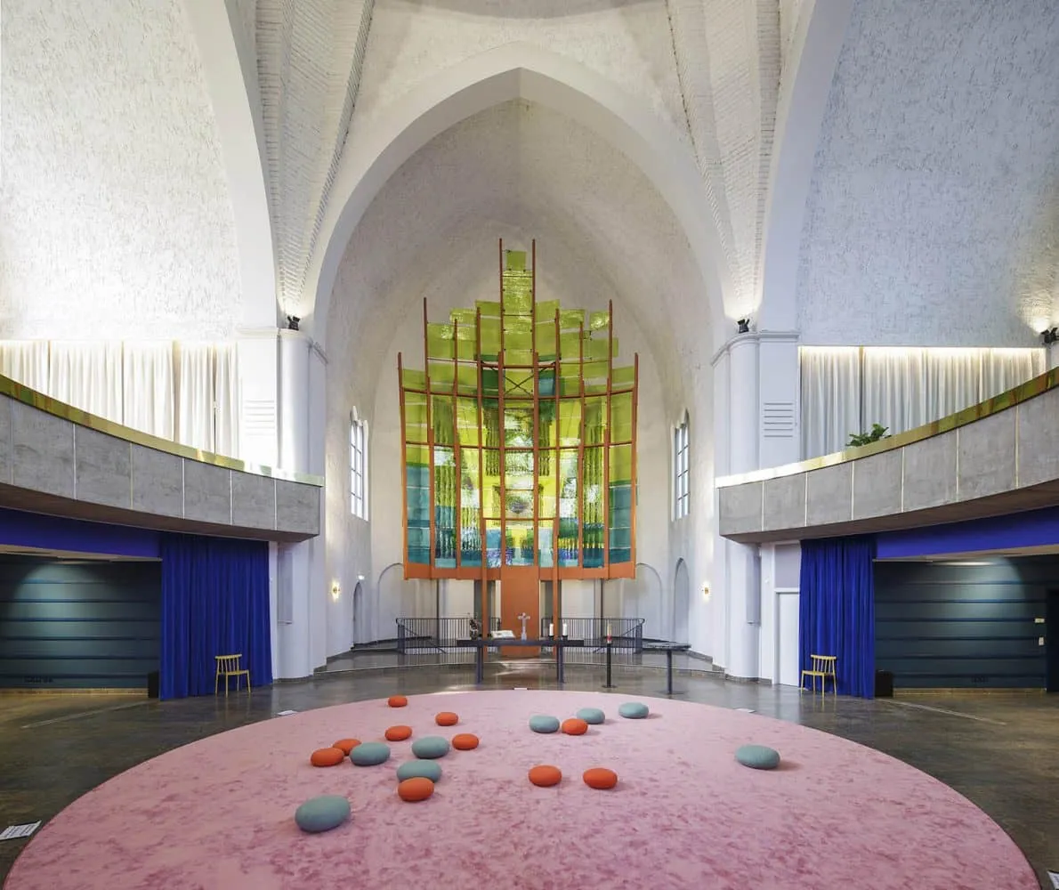 Studio Rlon diseñan una iglesia moderna en Berlín