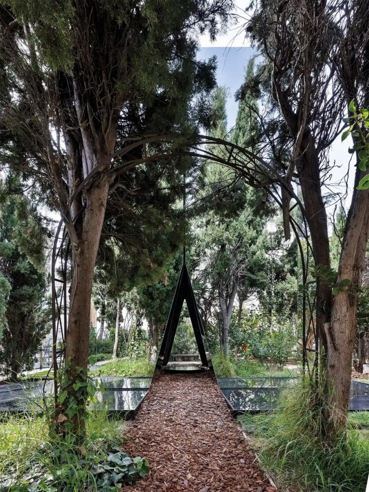 A Reflection of Who We are. Neolith. Summumstudio. Casa Decor 2024