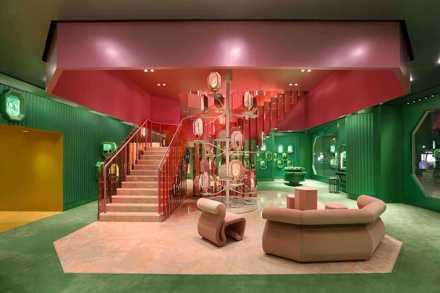 Swarovski Flagship Store. Diseño geométrico