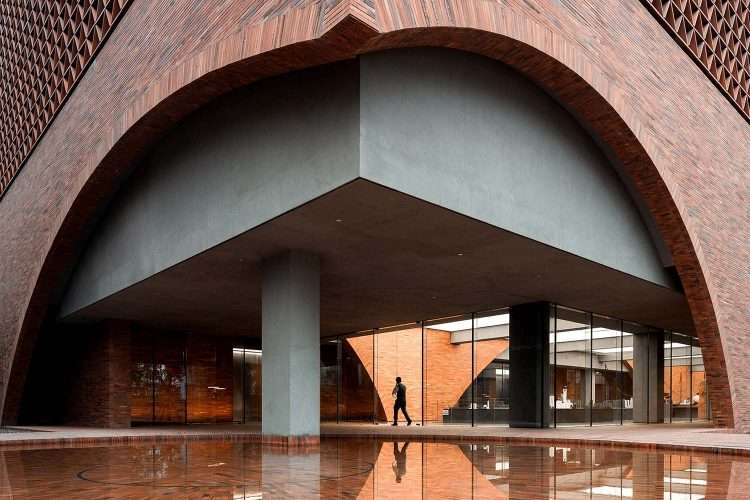 TIC. Centro de artes. Domani Architectural Concepts. Celosía cerámica