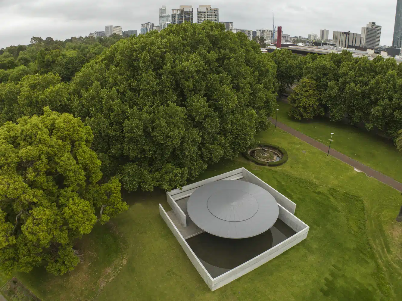 Tadao Ando, arquitecto japonés, Fundación Naomi Milgrom, MPavilion