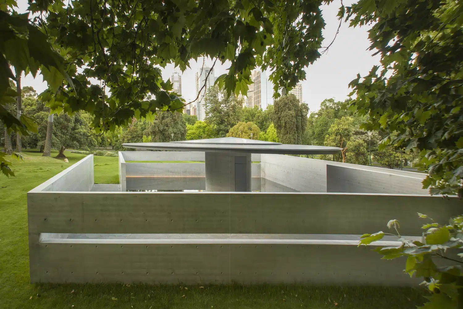 Tadao Ando, arquitecto japonés, Fundación Naomi Milgrom, MPavilion