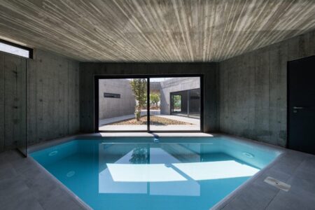 casa enterrada, cubierta verde, Olgoo, The Inside Home