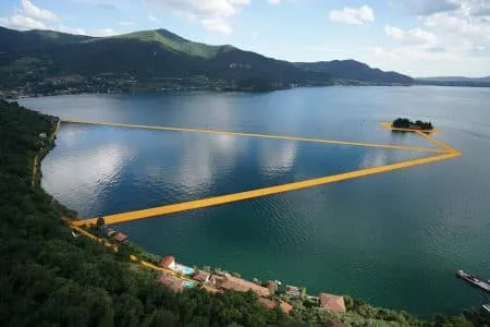 The Floating Piers. Christo y Jeanne-Claude. Arquitectura flotante