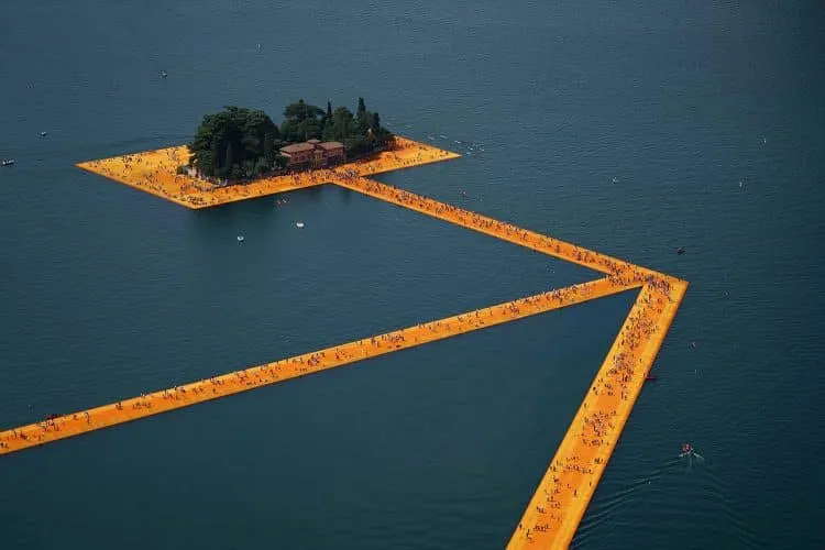 The Floating Piers. Christo y Jeanne-Claude. Arquitectura flotante