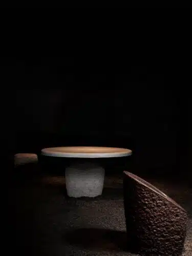 Gravitas. Vincent van Duysen. ARCA. Muebles de piedra