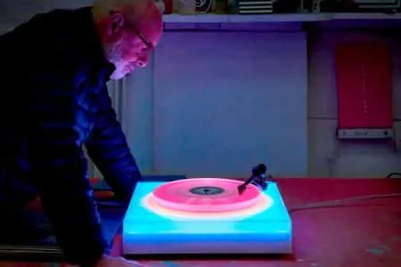 Brian Eno. iluminación led. sonido y luz. Paul Stolper Gallery