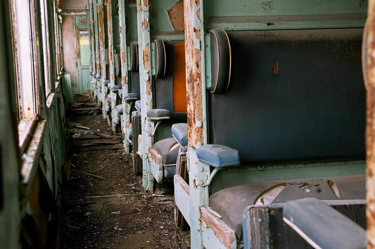 lugares abandonados, David Robles, libro de fotografía, fotoensayo, Al final todo llega, fotografía de autor