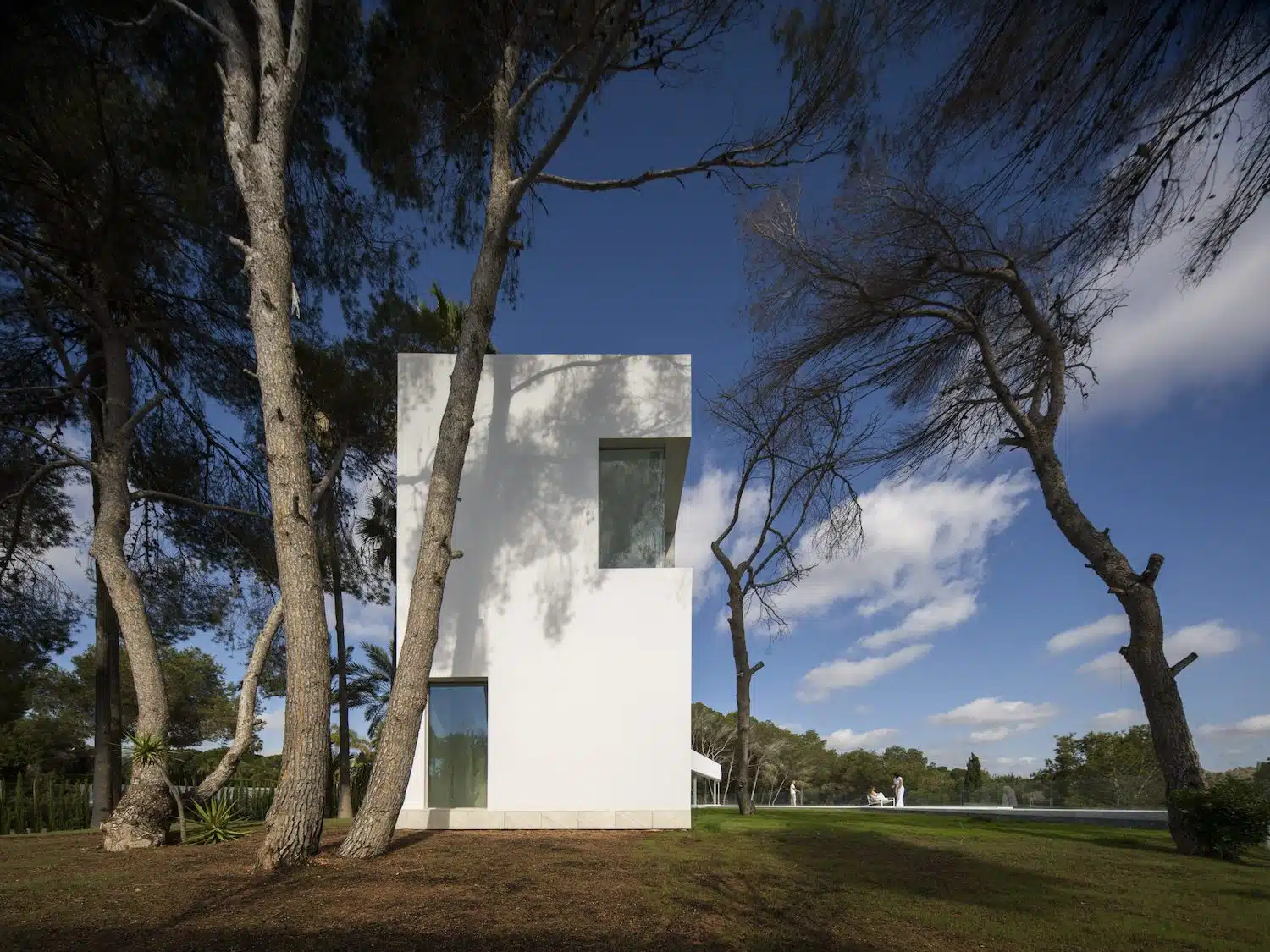 Fran Silvestre Arquitectos, casa en zigzag, casa escultural