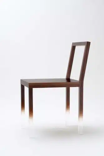 Fadeout-chair. Museum of Arts and Design de Nueva York. Foto: Masayuki Hayashi. Oki Sato. Nendo