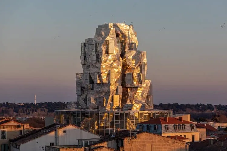 Frank Gehry. Luma Arles