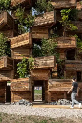 Jardín vertical, Capital Europea de la Cultura, Hello Wood