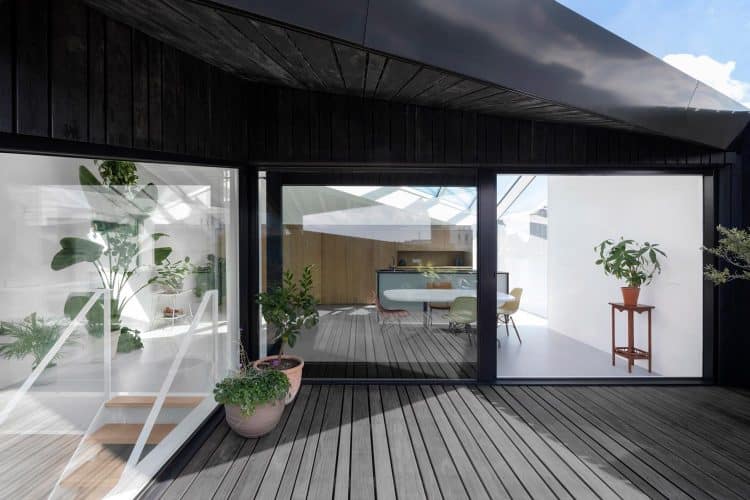 Casa flotante. Comunidad sostenible. i29 Architects