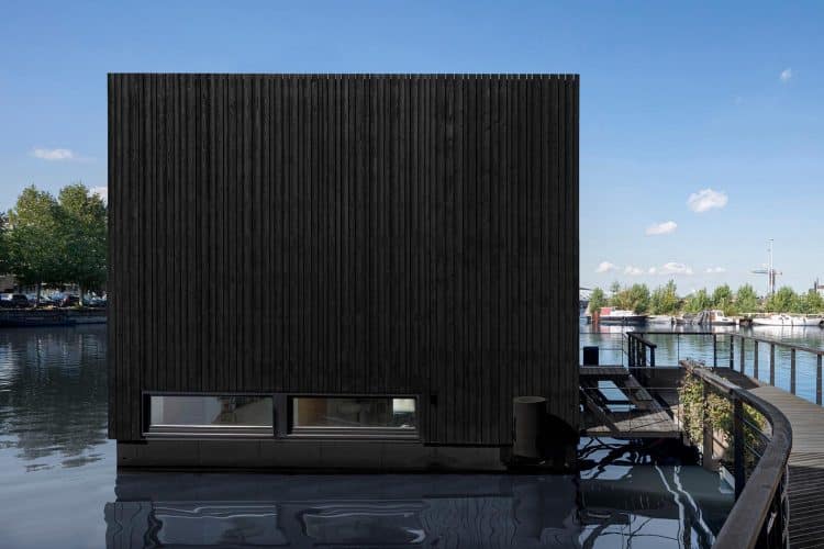 Casa flotante. Comunidad sostenible. i29 Architects