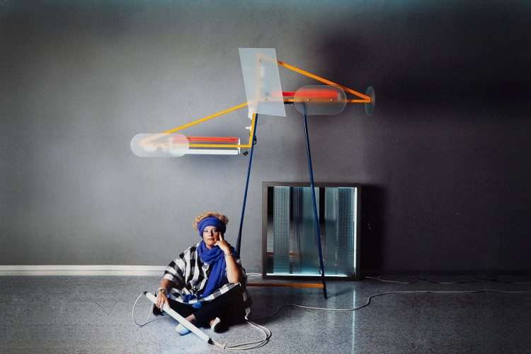 Nanda Vigo con su Light Tree en 1984