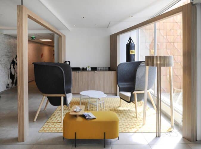 Benjamin Huber. pod chair