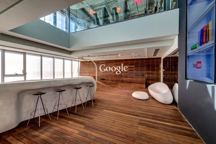 Oficinas de Google Tel Aviv. Stones de Gtefano Giovanonni. Vondom