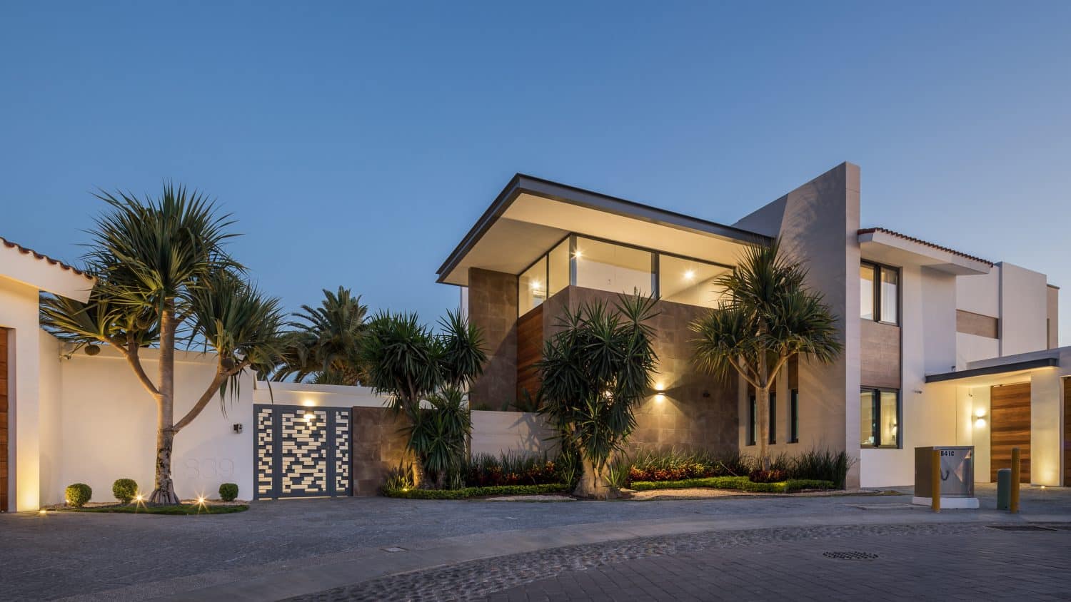 Exterior Casa AV - Ordaz Coppel Arquitectos