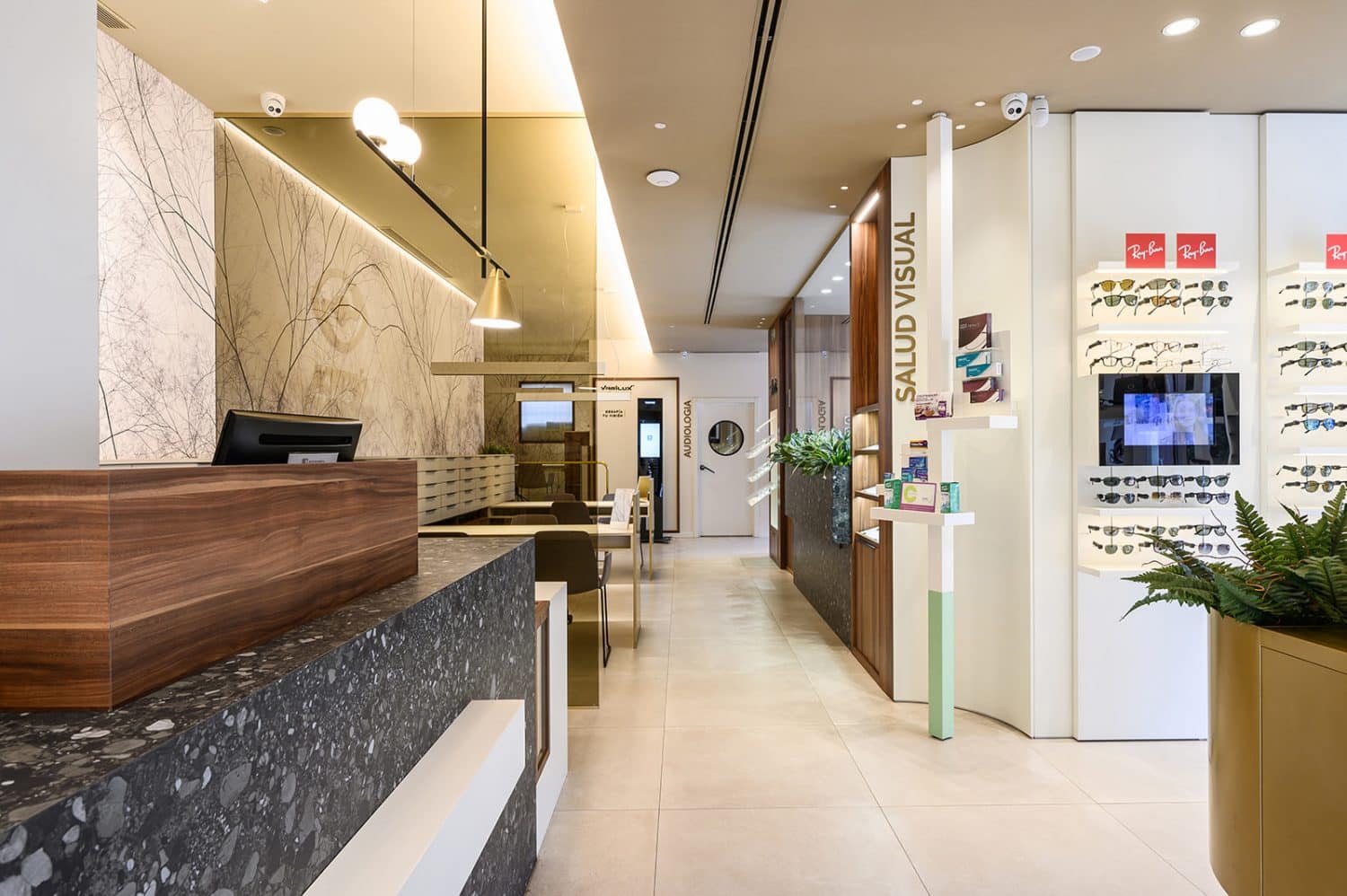 interiorismo de Óptica en Madrid