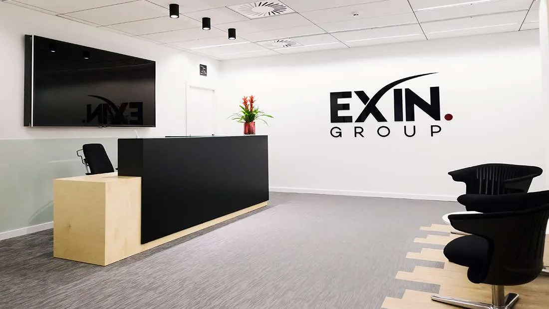 Exin Holding. Diseño de oficinas