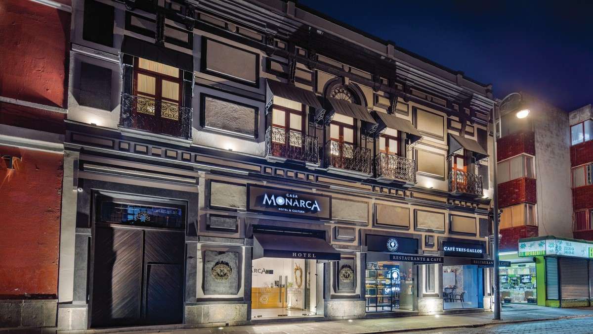 Fachada Hotel Boutique Casa Monarca - ZVA Interiores y Arquitectura