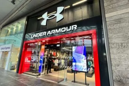 Under Armour Liverpool ONE (3)-ed7972f5