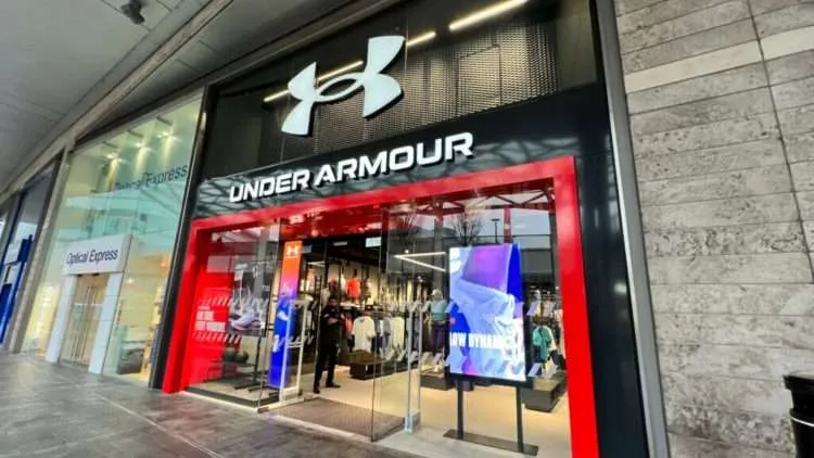 Under Armour Liverpool ONE (3)-ed7972f5