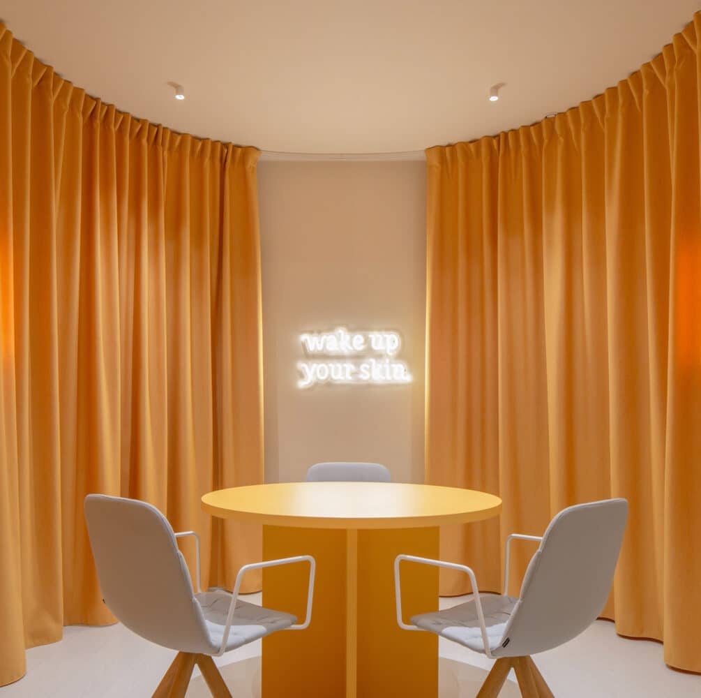 Paisaje otoñal, clínica estética, Clap Studio