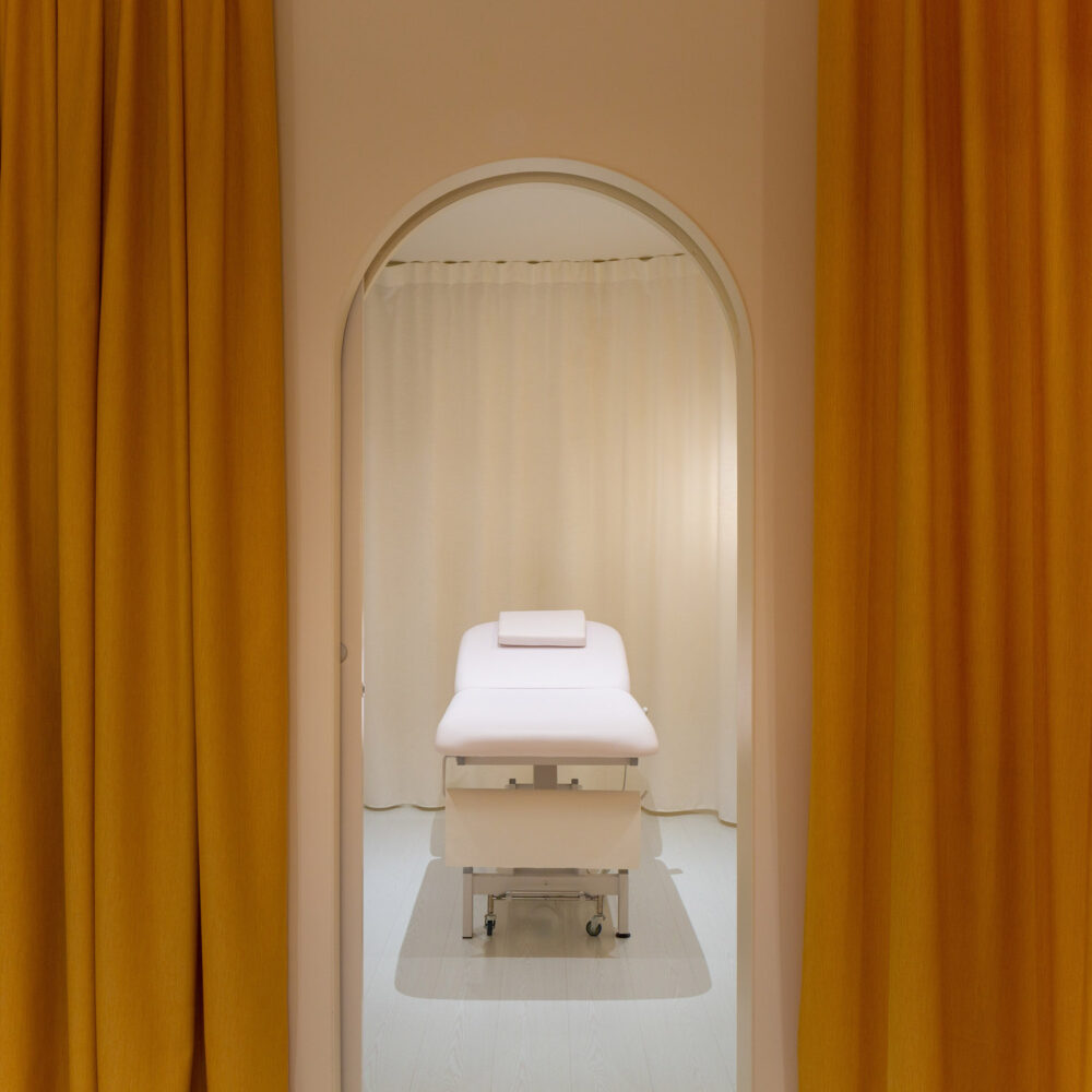 Paisaje otoñal, clínica estética, Clap Studio